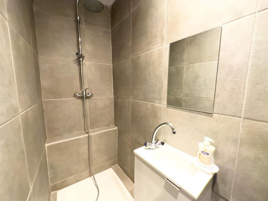 Appartement Cerf3-Centre Ville Meaux-Gare-Disney Exterior photo